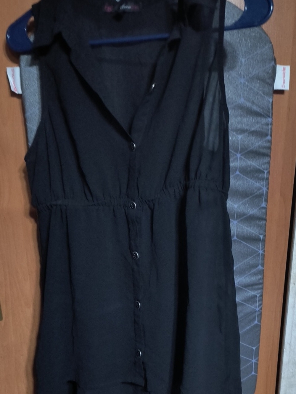 Heart Soul Black Sleeveless Button-Front Tunic Blouse